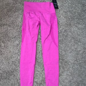 Brand new NVGTN pink leggings